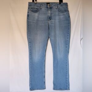 Women's Light Blue Jeans